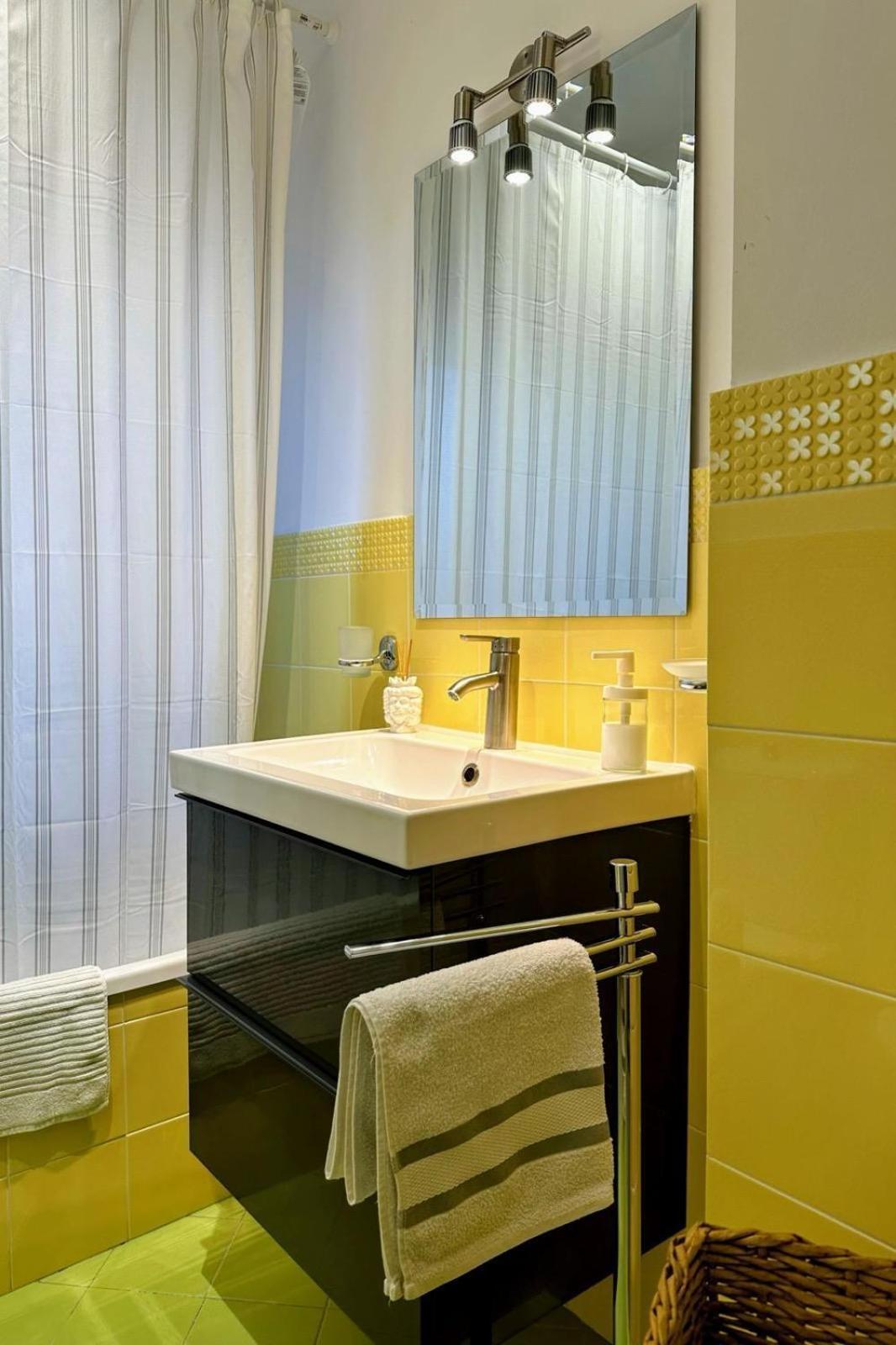 Casa Cavour Apartment Misterbianco Luaran gambar